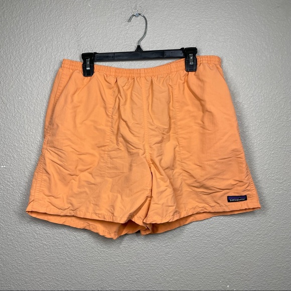 Patagonia Mens Size XL Baggies 5 Inch Shorts Orange Mesh Lined Elastic Waist - Picture 2 of 10